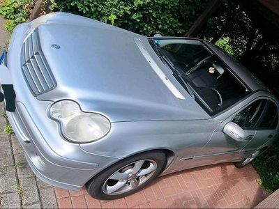 Mercedes C180