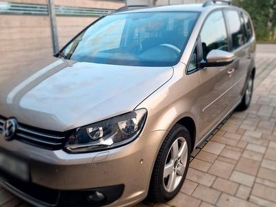 Gebraucht VW Touran 140 PS (102 kW) 2013 Andere farben Van / Kleinbus