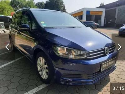 Atlantic blue Gebraucht 2016 VW Touran Comfortline Van / Kleinbus | 11.990 € (Guter Preis)
