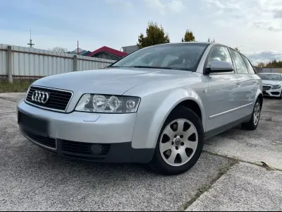 Gebraucht Audi A4 130 PS (95 kW) 2002 Grau Kombi