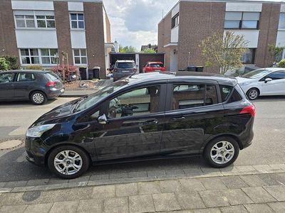 Usata Ford B-MAX Cool & Connect 101 CV (74 kW) 2015 Nero Monovolume
