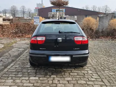 Gebraucht Seat Leon Stella 105 PS (77 kW) 2005 Schwarz Kleinwagen