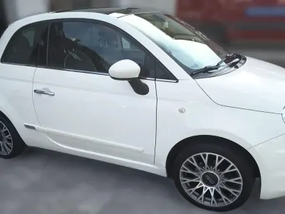 Gebraucht Fiat 500 Lounge 105 PS (77 kW) 2017 Weiß Kleinwagen