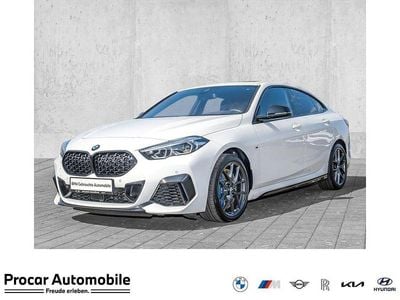 BMW M235