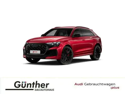 Używany Audi RS Q8 Sport 600 KM (441 kW) 2026 Czerwony SUV
