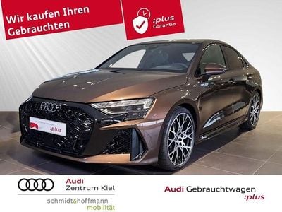 Gebraucht Audi RS3 Ambiente 400 PS (294 kW) 2025 Macadamia braun individuallack Limousine