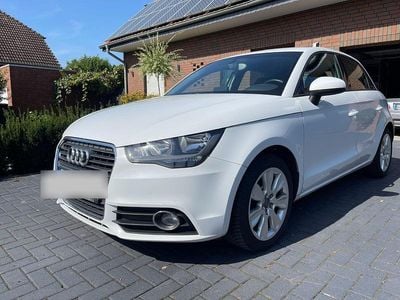 Usata Audi A1 Sportback Attraction 90 CV (66 kW) 2015 Bianco Utilitaria