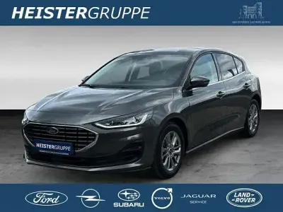 Gebraucht Ford Focus Titanium 155 PS (114 kW) 2025 Grau Limousine