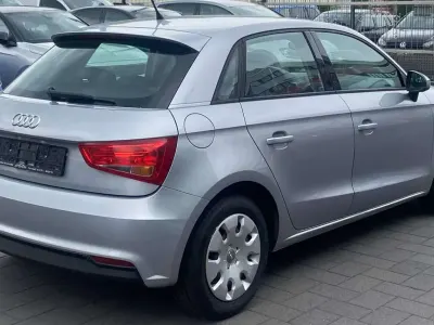 Gebraucht Audi A1 Sport 95 PS (69 kW) 2015 Florettsilber metallic Kleinwagen