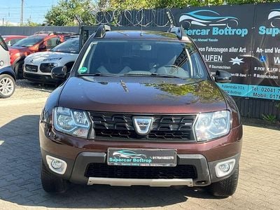 Second-hand Dacia Duster Black Shadow 125 CP (91 kW) 2017 Maro SUV