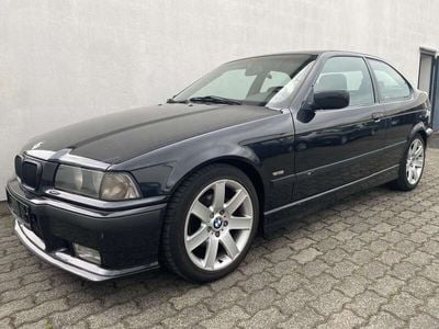 BMW 323 Compact