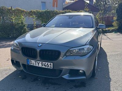 Gebraucht BMW 520 Sport Line 184 PS (135 kW) 2012 Silber Limousine
