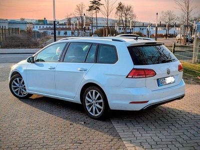 Gebraucht VW Golf VII Sound 150 PS (110 kW) 2017 Weiß Kombi