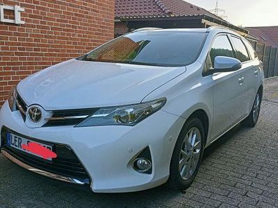 Toyota Auris Touring Sports
