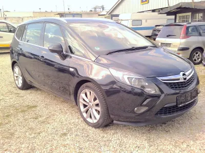 Gebraucht Opel Zafira Tourer Business 136 PS (100 kW) 2015 Schwarz Van / Kleinbus
