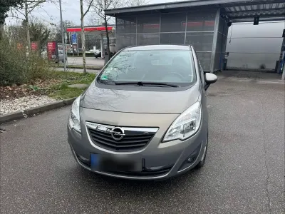 Gebraucht Opel Meriva Active 101 PS (74 kW) 2013 Grau Van / Kleinbus