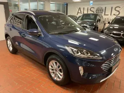 Gebraucht Ford Kuga Titanium 151 PS (111 kW) 2022 Blau SUV