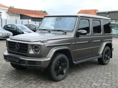 Gebraucht Mercedes G400 330 PS (242 kW) 2023 Grau SUV