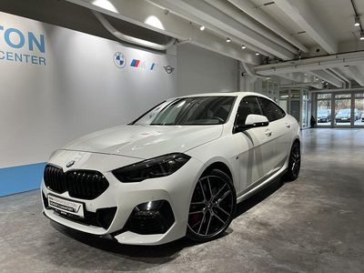 Weiß Gebraucht 2024 BMW 220 Efficient Dynamics Coupé | 37.690 € (Fairer Preis)