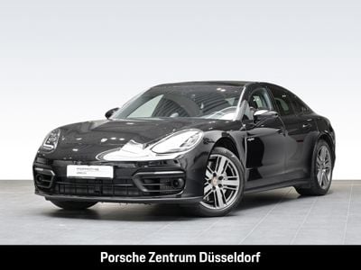 Porsche Panamera 4