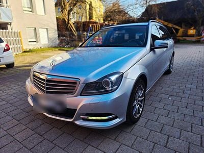 Gebraucht Mercedes C220 170 PS (125 kW) 2014 Silber Kombi