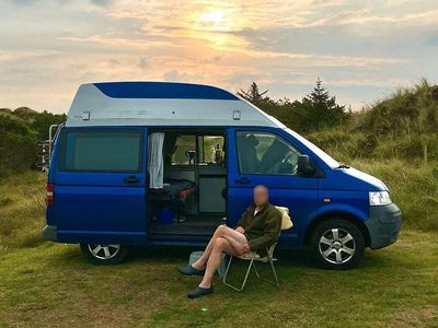 Second-hand VW Transporter 174 CP (127 kW) 2003 Albastru Van