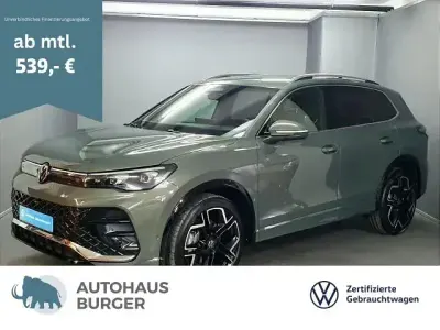 Gebraucht VW Tiguan R-line 150 PS (110 kW) 2024 Grün SUV