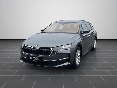 Grau (metallic) Gebraucht 2025 Skoda Octavia Selection Limousine | 28.300 € (Guter Preis)