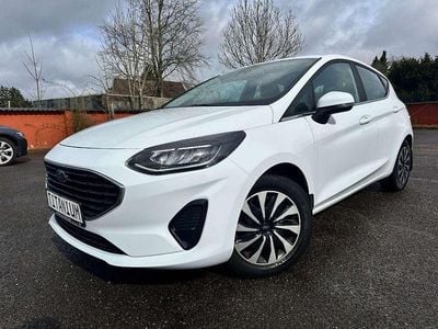 Gebraucht Ford Fiesta Titanium 125 PS (91 kW) 2022 Frostweiß Kleinwagen