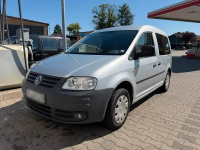 Gebraucht VW Caddy Life 109 PS (80 kW) 2009 Silber Van / Kleinbus