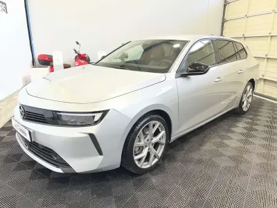 Usata Opel Astra 131 CV (96 kW) 2024 Other Utilitaria