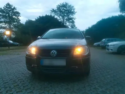 Gebraucht VW Polo 63 PS (46 kW) 2007 Schwarz Kleinwagen