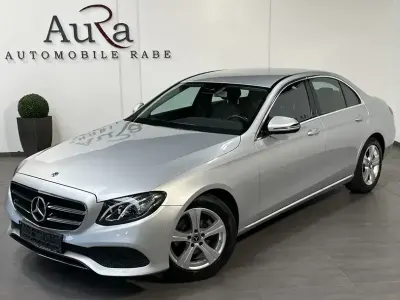 Gebraucht Mercedes E220 Avantgarde 194 PS (142 kW) 2019 Iridiumsilber Limousine