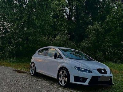 Gebraucht Seat Leon FR 125 PS (91 kW) 2012 Weiß Limousine