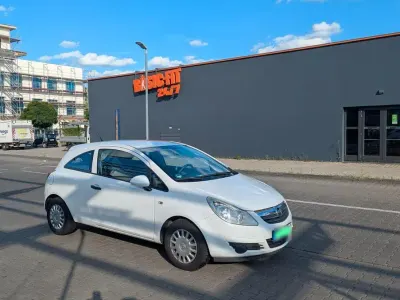 Gebraucht Opel Corsa 60 PS (44 kW) 2009 Weiß Kleinwagen