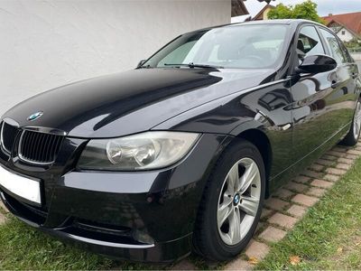 gebraucht BMW 320 3er - E90 - i - schwarz