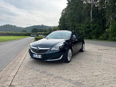Gebraucht Opel Insignia 140 PS (102 kW) 2017 Grün Limousine