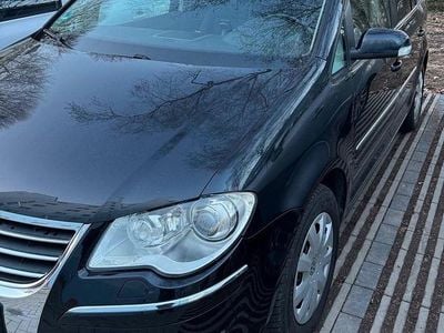 Gebraucht VW Touran 140 PS (102 kW) 2009 Schwarz Van / Kleinbus