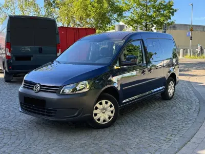 Gebraucht VW Caddy 102 PS (75 kW) 2015 Blau Van / Kleinbus