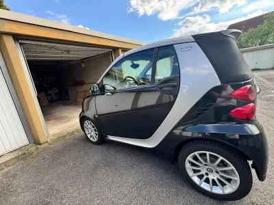 Gebraucht Smart ForTwo Cabrio 71 PS (52 kW) 2010 Schwarz Cabrio
