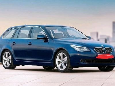 Gebraucht BMW 530 235 PS (172 kW) 2007 Blau Kombi