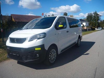 Gebraucht Peugeot Expert 150 PS (110 kW) 2019 Weiß Van