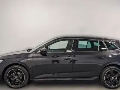 Gebraucht Skoda Scala Monte Carlo 150 PS (110 kW) 2022 Schwarz metallic Kleinwagen