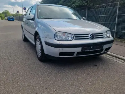 Gebraucht VW Golf IV 101 PS (74 kW) 2000 Silber Kleinwagen