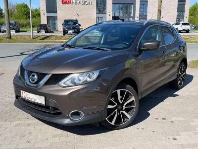 Gebraucht Nissan Qashqai 360º 131 PS (96 kW) 2017 Braun SUV