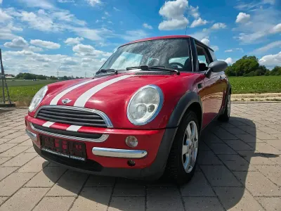 Gebraucht Mini ONE 90 PS (66 kW) 2002 Rot Kleinwagen