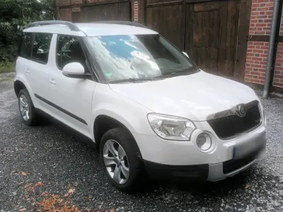 Gebraucht Skoda Yeti GreenLine 105 PS (77 kW) 2013 Weiß SUV