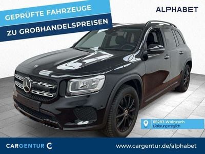 Mercedes GLB220