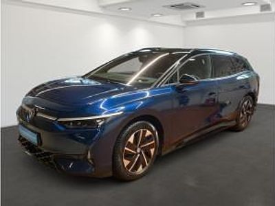 Gebraucht VW ID.7 GTX 250 kW (340 PS) 2025 Blau (aquamarinblau) Kombi