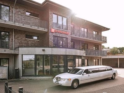 Weiß Gebraucht 2001 Lincoln Town Car Limousine | 7.999 €